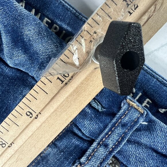 American Eagle Short Women 26* Curvy Hi Rise Shortie Blue Distressed Denim Tag 6 - Picture 15 of 16